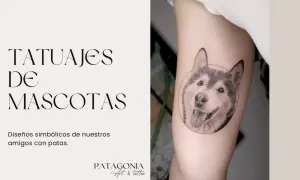 Un tatuaje de perro realista en un brazo, con el texto "Tatuajes de Mascotas" y "Patagonia Art & Tattoo".